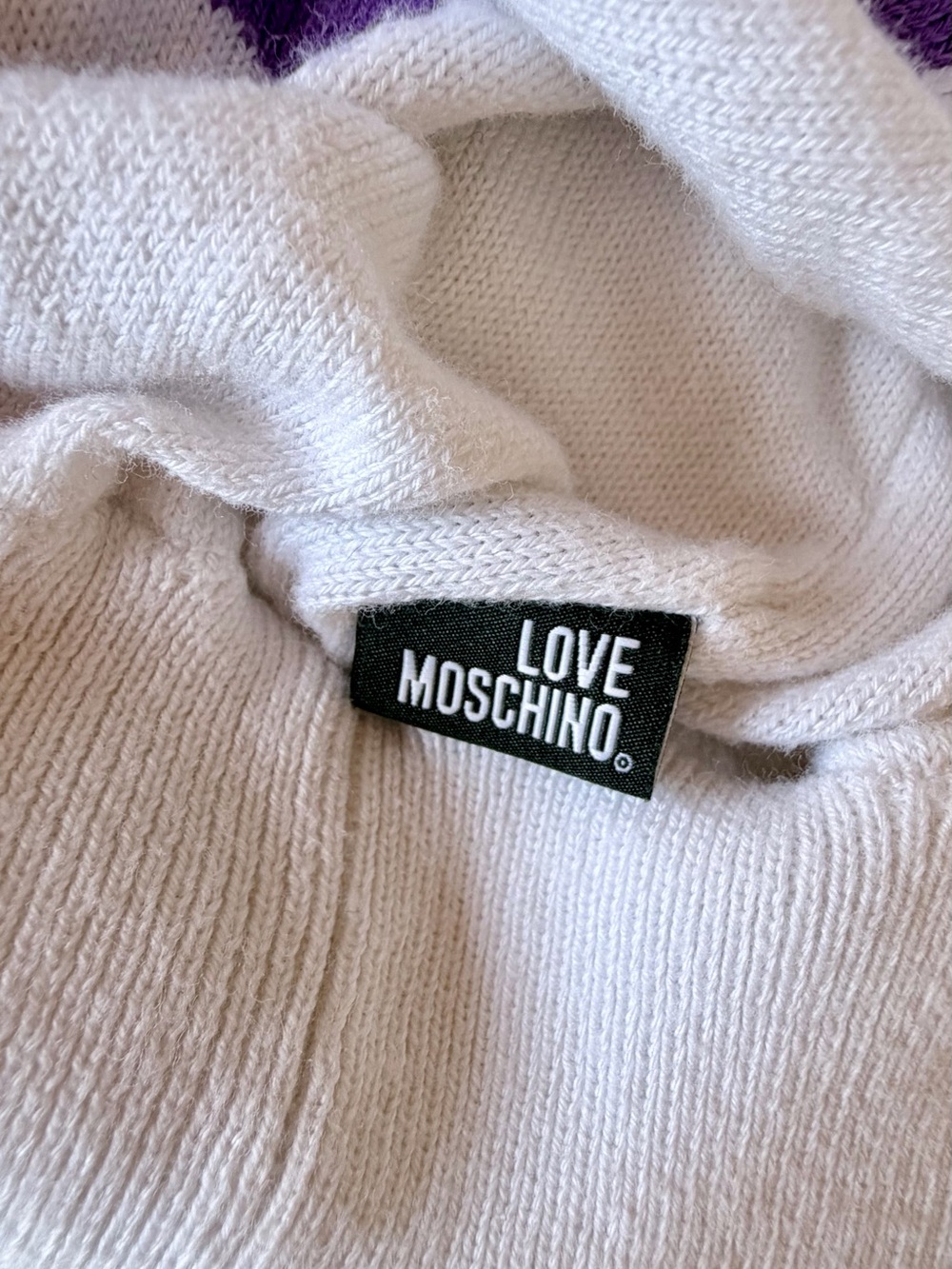 LOVE MOSCHINO 100% Cotton Top! SIZE M. White. - Picture 6 of 6